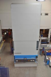 vertical lift system in warehouse technology