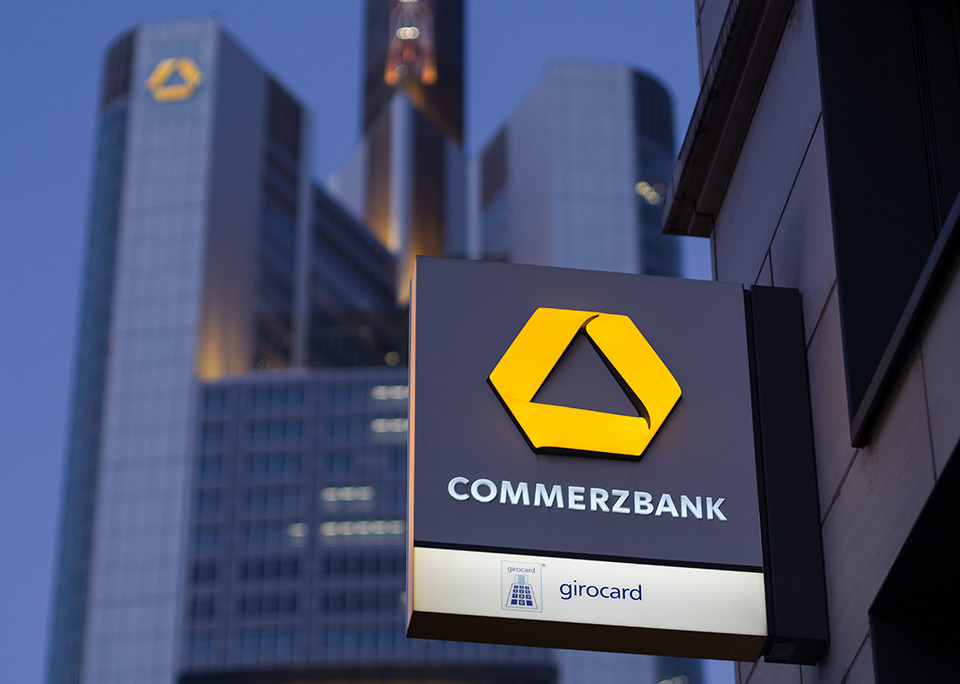 Commerzbank Francoforte Hauptwache – @shutterstock | Lurchimbach 