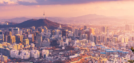 韓国の首都ソウルのスカイライン - 画像: @shutterstock|CJ Nattanai