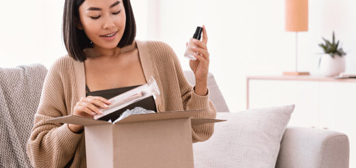 Sales Konzept: Beauty Box - Bild: Prostock-studio|Shutterstock.com