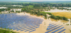 Safe handling of solar systems during floods