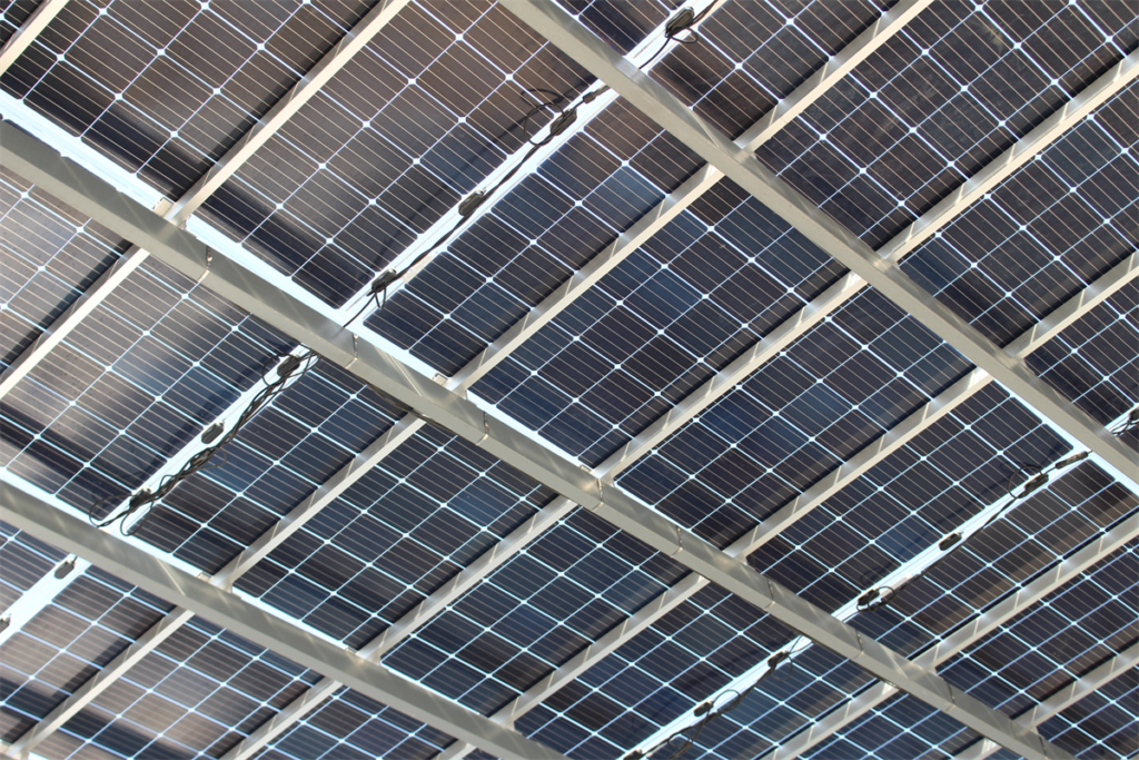 Bifacial solar modules and the solar mounting system