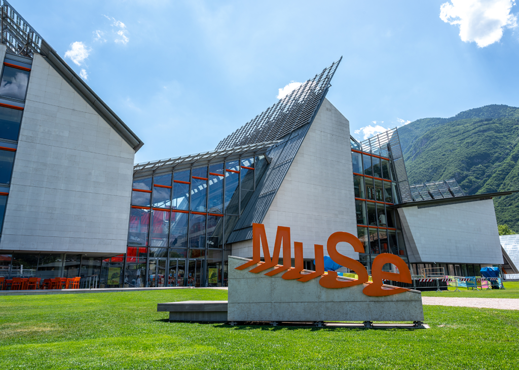 Museum of Natural Sciences in Trento - Use of partially transparent solar modules
