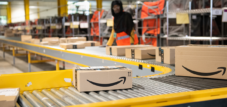 Amazon Managed Blockchain mit Track and Trace-Funktionen