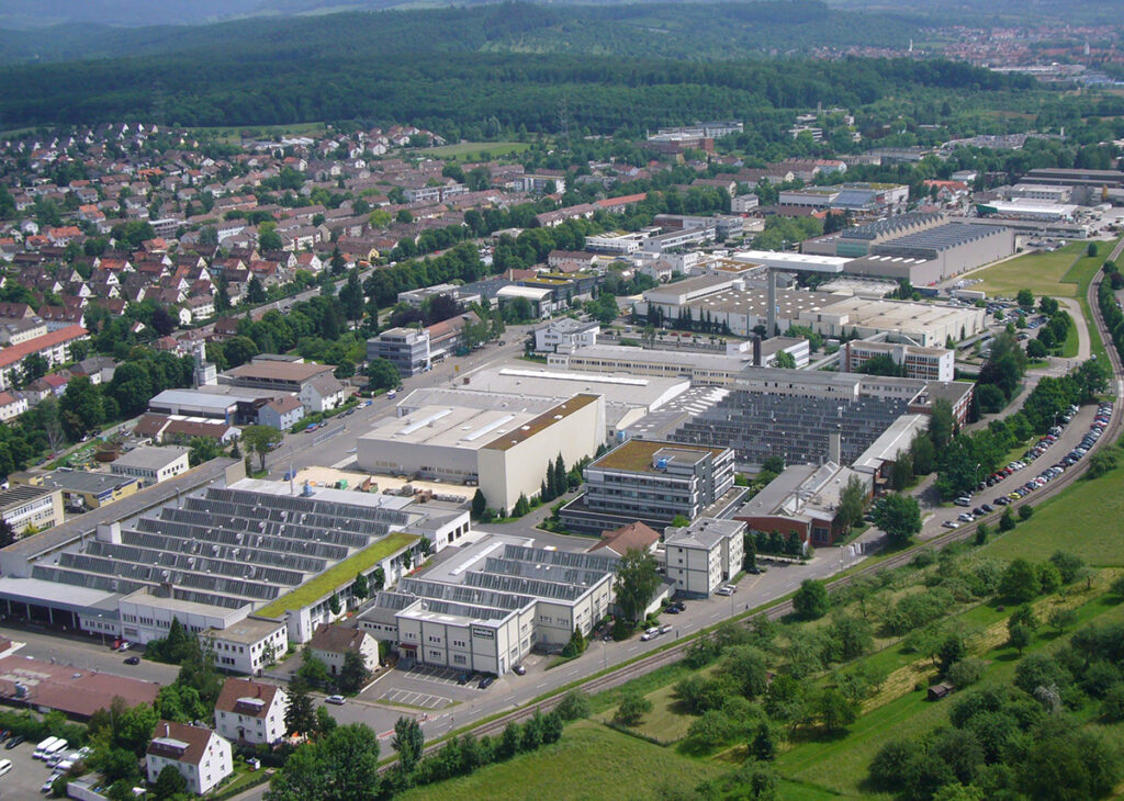 Montaż maszyn akumulatorowych znajduje się w Nürtingen, gdzie produkowane są szlifierki kątowe i powiązane produkty
